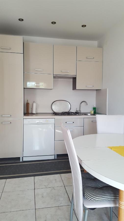 Tonci Pag Apartament *